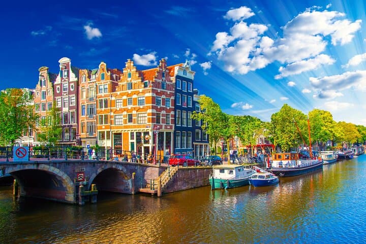 Private Transfer Bruges to Amsterdam with 2-Hour Stop in Antwerp photo 4