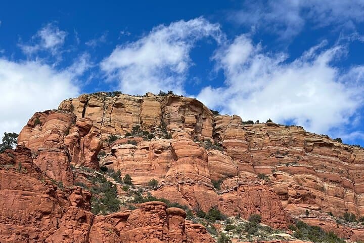 Sedona Magical Sightseeing Highlight Tour: 2.5-Hour Red Rock Van Experience photo 3