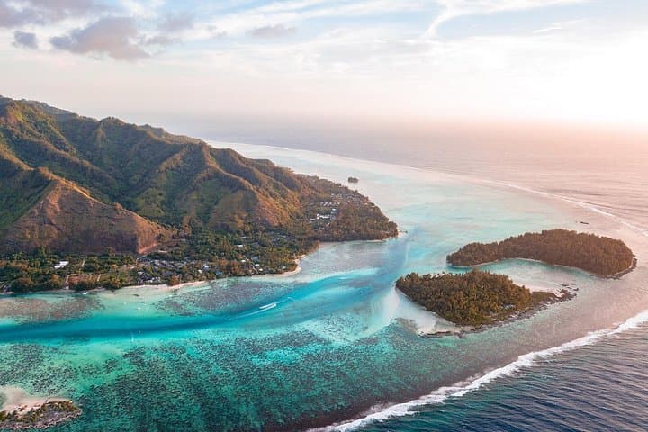 Moorea Airport & Ferry Transfers — Polynesian Lei Welcome and Door-to-Door Shuttle photo 4