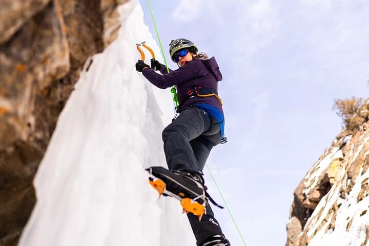 Full-Day Ice Climbing in Ouray Ice Park with AMGA Guides photo 2