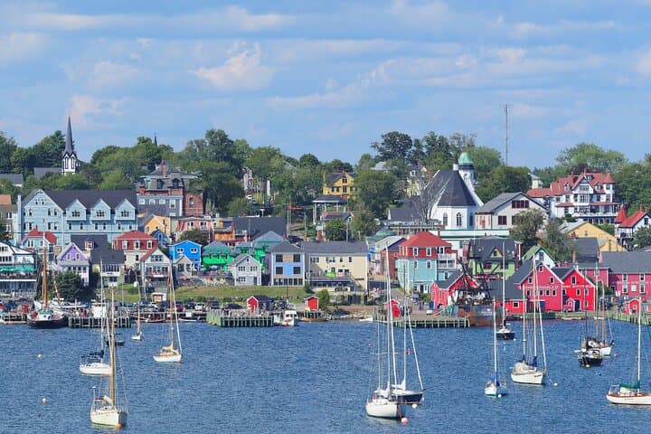 South Shore Scenic Loop: Lunenburg, Ovens Park & Mahone Bay Day Tour from Halifax photo 4