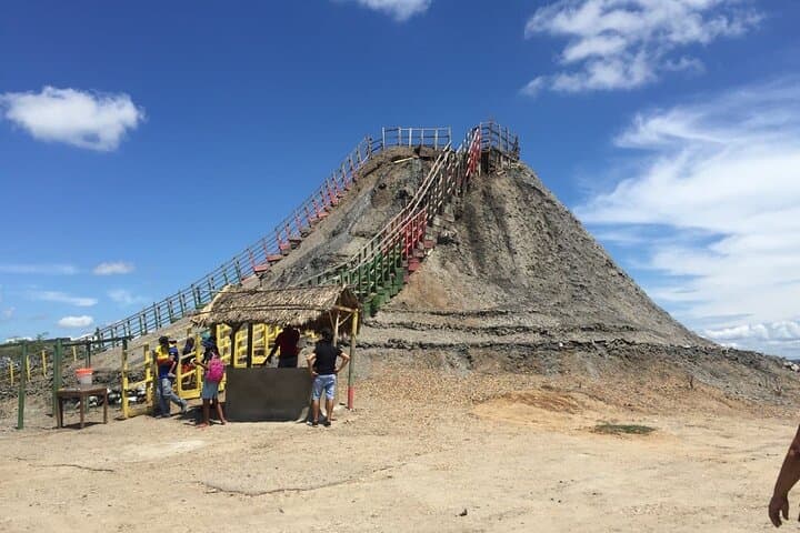 Totumo Volcano Mud Bath Tour from Cartagena: Mud Baths, Lunch & Pickup photo 4