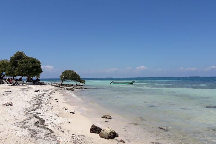 Totumo Volcano Mud Bath Tour from Cartagena: Mud Baths, Lunch & Pickup photo 6