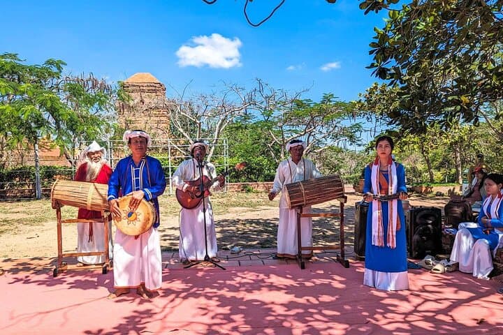 Mui Ne Day Trip: White & Red Sand Dunes, Poshanu Cham Tower & Whale Temple photo 3