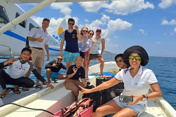 Seaplane to El Nido: Full-Day Island Hopping in Bacuit Bay photo 3