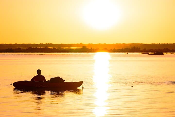 Sunrise Paddle on Bacalar Lagoon: SUP and Kayak Tour Guide photo 6
