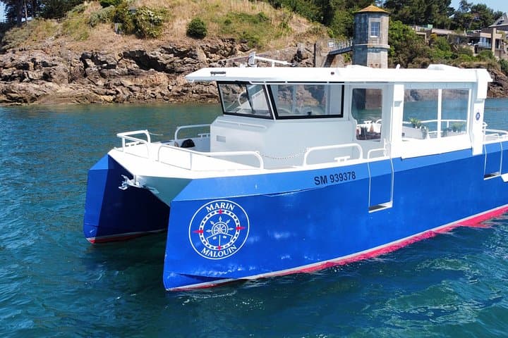 One-Hour Bay Cruise of Saint-Malo with a Local Guide photo 4