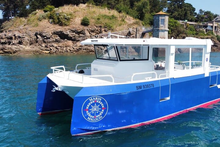 Saint-Malo: 90-Min Guided Boat Excursion Around the Ramparts photo 5