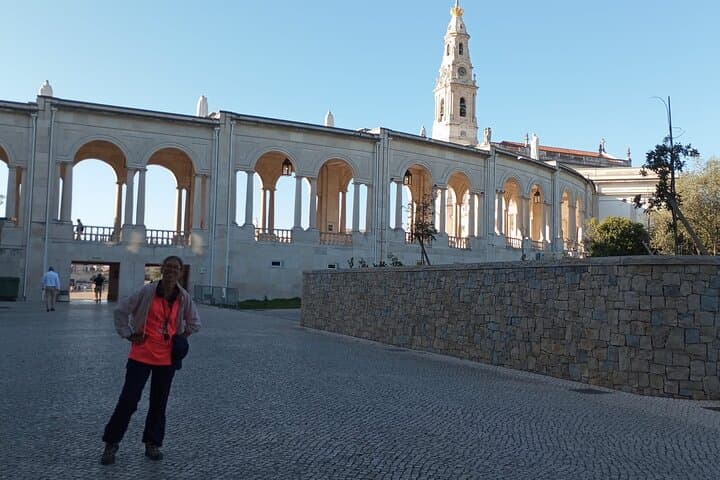Fátima Walking Tour: Sanctuary, Shepherds' Paths & Mira de Aire Caves photo 5
