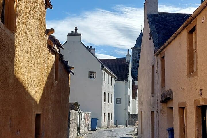 Outlander Private Luxury Day Tour from Glasgow — Lallybroch, Doune & Culross photo 4