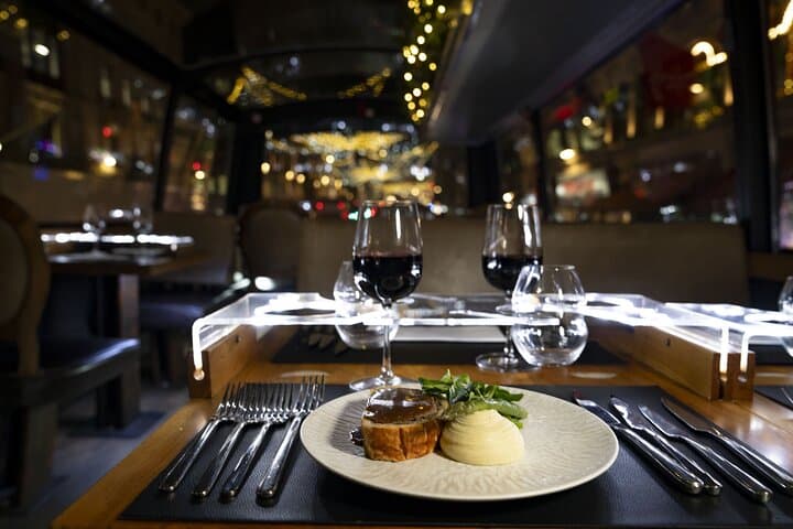 London Luxury Dinner Bus: 6-Course Panoramic City Tour photo 4