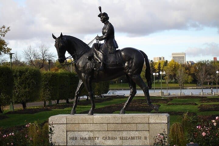 Regina Wascana Lake Audio Walking Tour — Self-Guided 5.5 km Historical Loop photo 6
