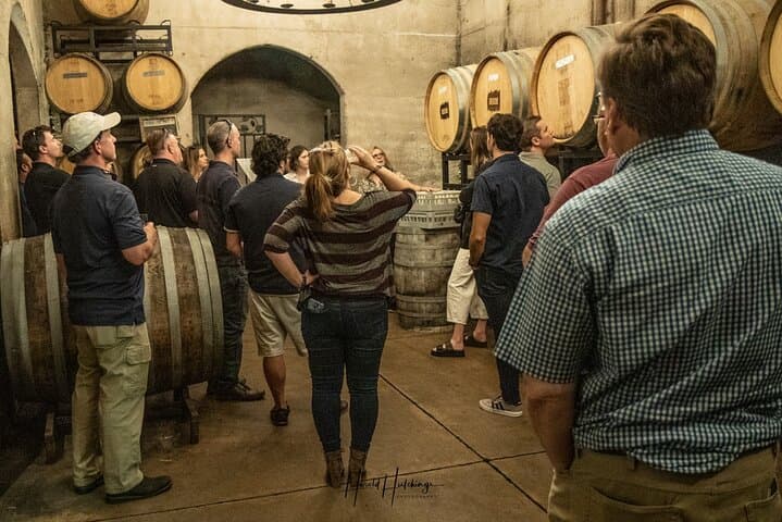 Private Niagara Falls Wine Tasting Adventure — Customizable Wineries & Breweries photo 5