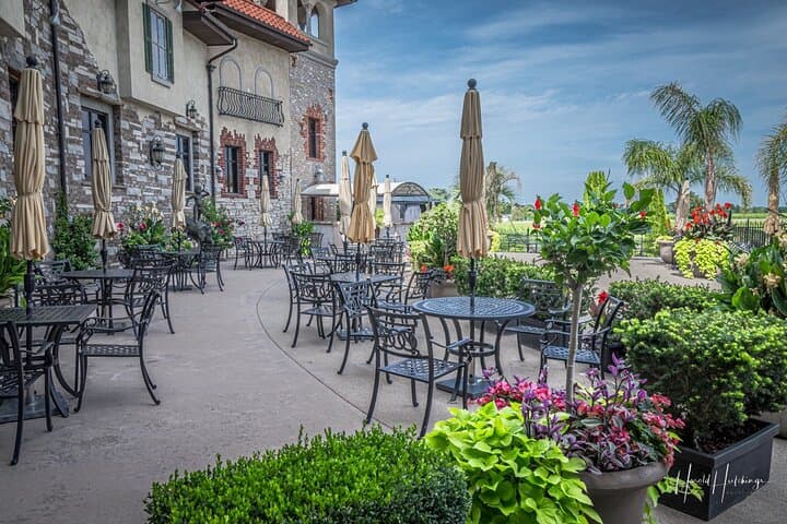 Private Niagara Falls Wine Tasting Adventure — Customizable Wineries & Breweries photo 6