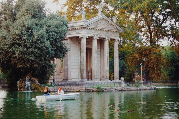 Villa Borghese Baby Photoshoot — Private Family Portraits in Rome's Historic Gardens photo 6