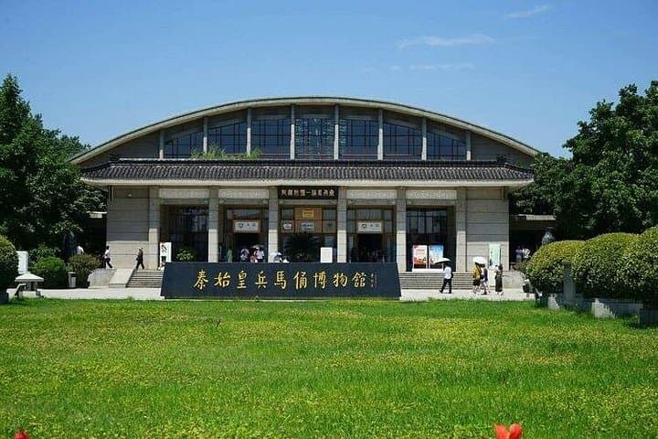 2-Day Private Terracotta Warriors and Mount Huashan Tour from Xi'an photo 2
