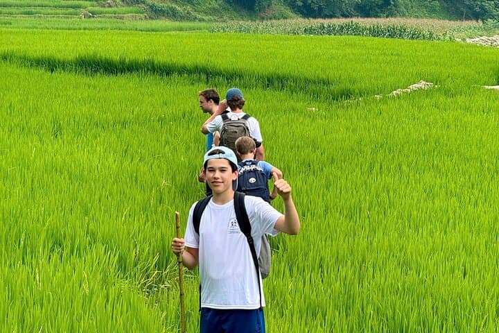 Sapa 2-Day Trek Through Hmong Villages and Rice Terraces — Homestay Experience photo 4