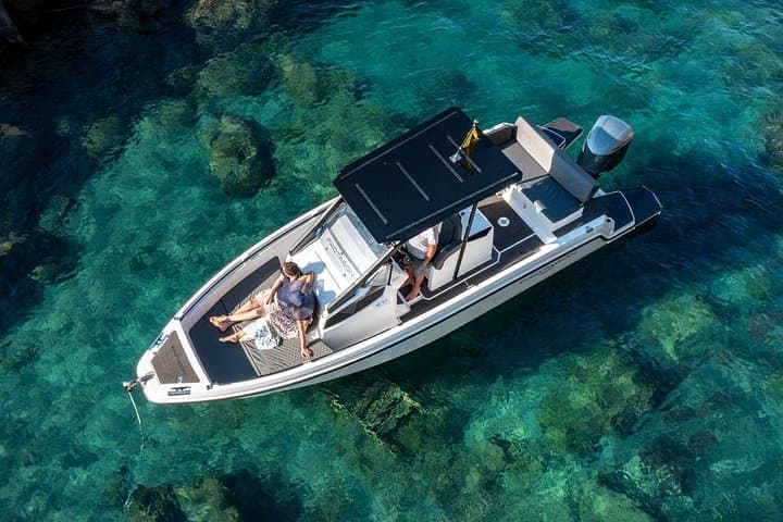 Private Amalfi Coast Full-Day Boat Tour: Positano, Amalfi & Hidden Coves photo 3