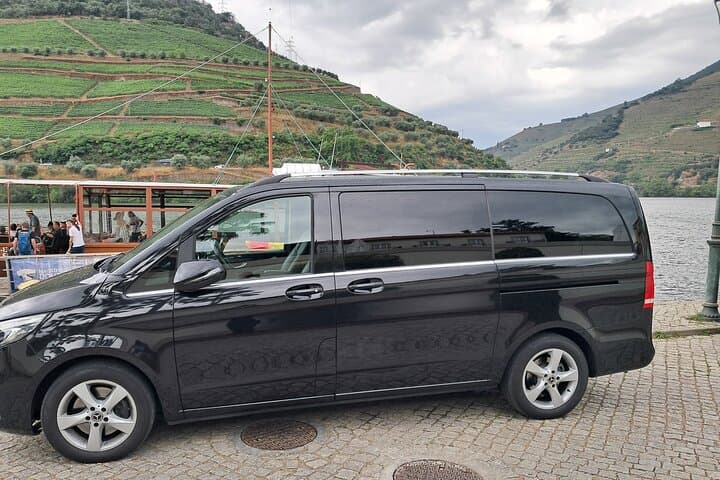 Douro Valley Private All-Inclusive Tour — Wine, Boat & São Leonardo Views photo 2