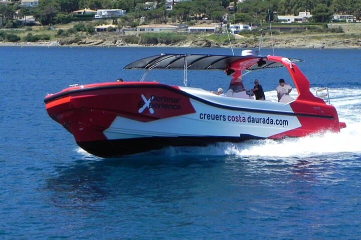 High-Speed Costa Dorada Speedboat: 2-Hour Cambrils Excursion