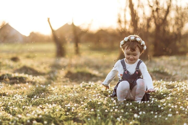 Villa Borghese Baby Photoshoot — Private Family Portraits in Rome's Historic Gardens photo 5