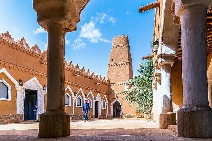 Ushaiger Heritage Village Day Trip from Riyadh — Salt Flats & Traditions photo 3
