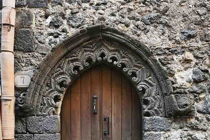 Randazzo & Etna Winery Tour — Medieval Streets and Volcanic Wines photo 4
