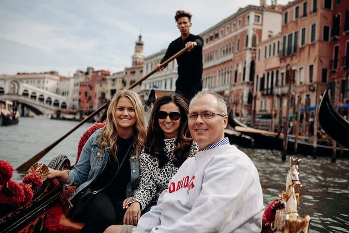 Welcome to Venice: St. Mark's Basilica Tour & Gondola Ride photo 2