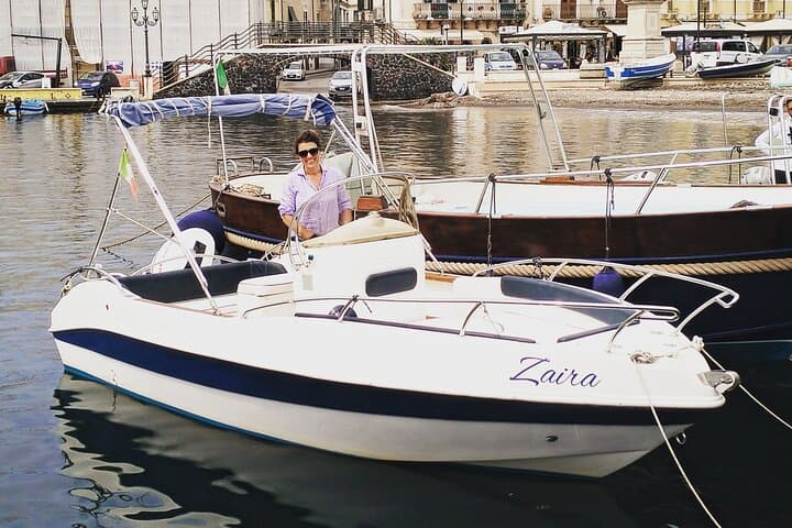 Lipari Boat Tour Between Volcanoes and Quiet Bays — Private 2–3 Hour Cruise photo 1