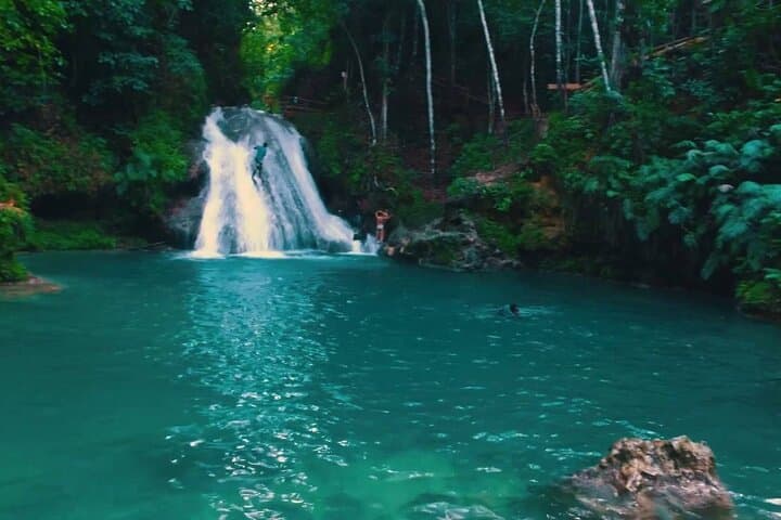 VIP Dunns River Falls & Blue Hole: Private Ocho Rios Waterfall Climb photo 3