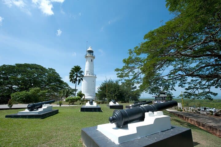 Fireflies & Blue Tears Night Cruise with Seafood Dinner in Kuala Selangor photo 3