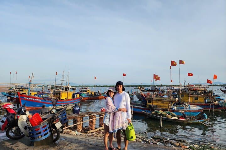 Sunrise Paddle to Lantern Town: Kayak Hoi An's Thu Bon River photo 5