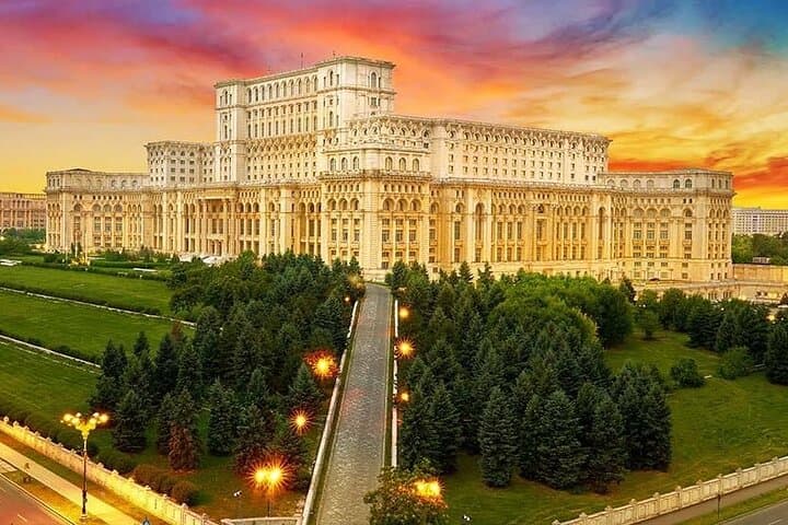Ceausescu Rise and Fall Private Tour — Bucharest Revolutionary Sites