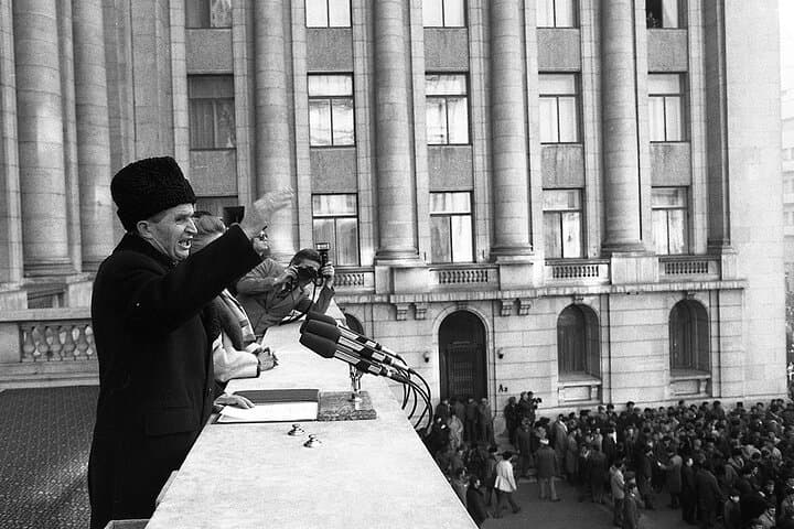 Ceausescu Rise and Fall Private Tour — Bucharest Revolutionary Sites photo 2