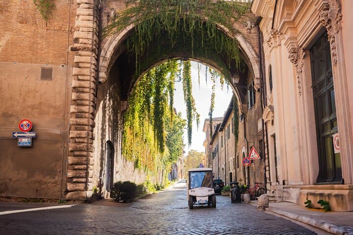 Rome Jubilee Golf Car Tour: St. Peter, St. John Lateran & Santa Maria Maggiore photo 2