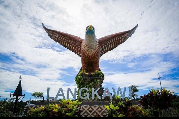 Private Langkawi Day Tour: SkyCab, Sky Bridge & Mangrove Adventure
