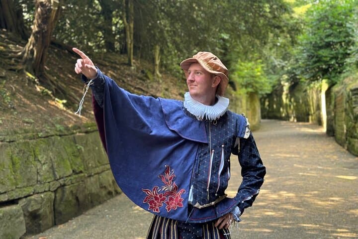 Heroes of England: 3-Day Costumed History Tour from Birmingham photo 2