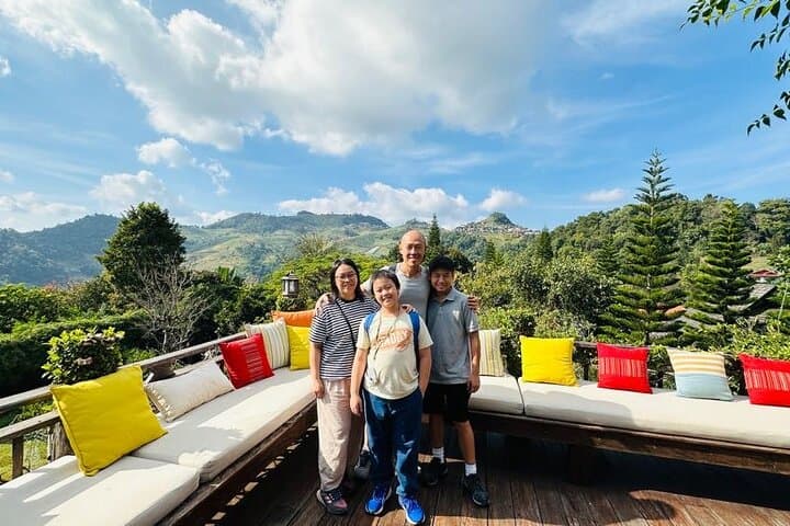 Chiang Rai Private Temple Tour: White & Blue Temples with Guan Yin Panorama photo 4