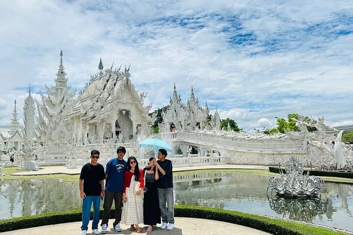 Chiang Rai Private Temple Tour: White & Blue Temples with Guan Yin Panorama