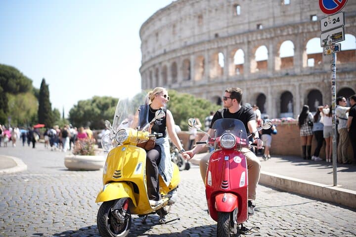 Explore Rome by Vespa: Colosseum to Janiculum on a Guided Scooter Tour