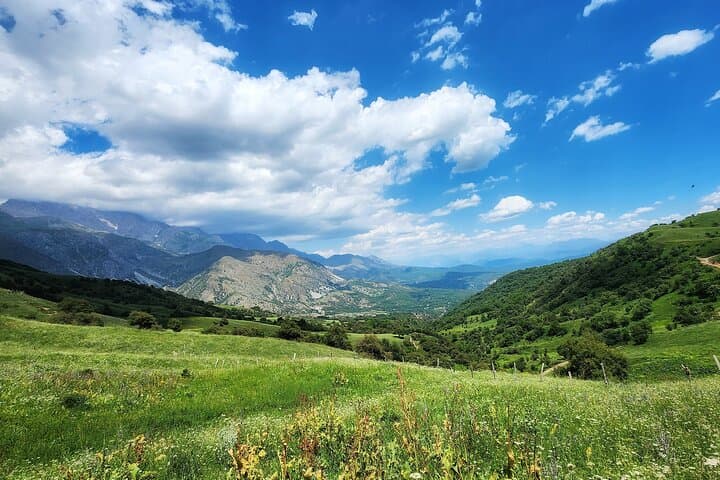 16-Day Forests and Fields Trek: Jalal-Abad Walnut Forests, High Passes and Alpine Lakes