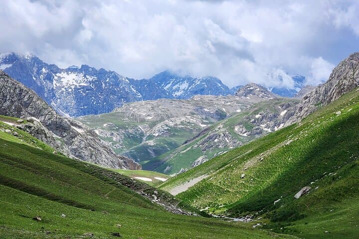 16-Day Forests and Fields Trek: Jalal-Abad Walnut Forests, High Passes and Alpine Lakes photo 5