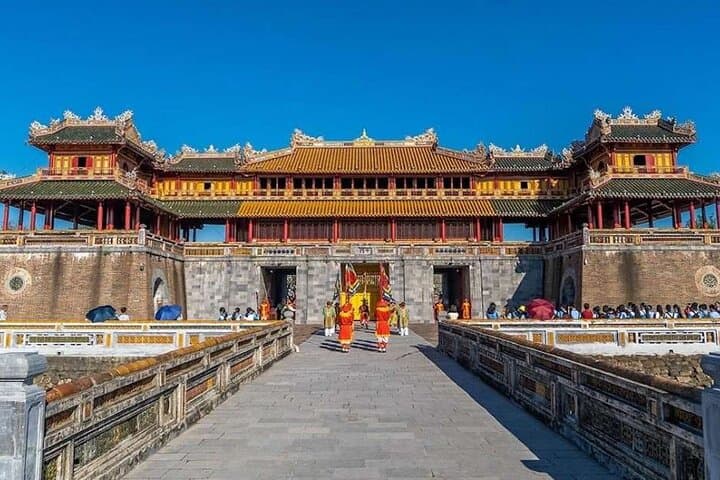 Hai Van Pass to Hue: Full-Day Scenic Drive and Imperial City Tour photo 2