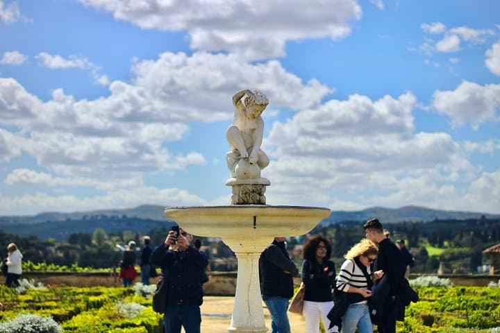 Boboli Gardens Medici Tour: Hidden Florence & Renaissance Garden Walk photo 2
