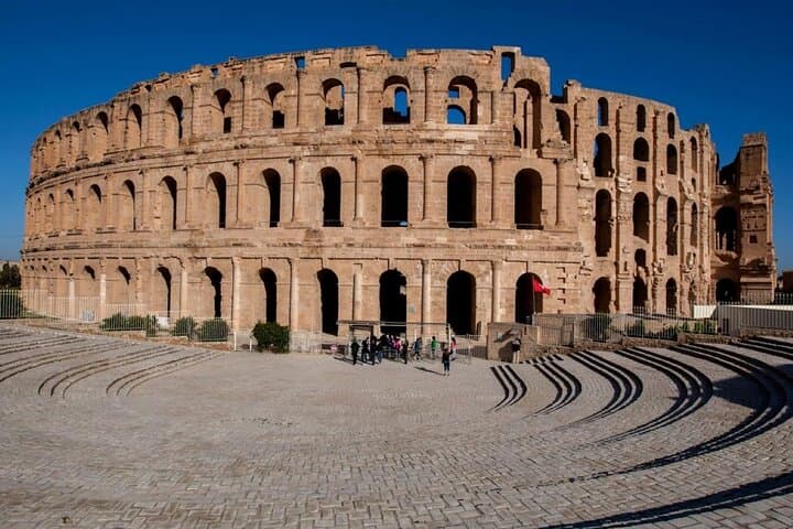 3-Day Sahara Adventure from Tunis: El Jem, Matmata, Douz & Tozeur photo 2
