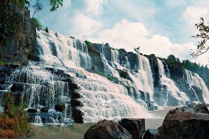 Da Lat Waterfalls, Coffee & Countryside Minivan Day Tour photo 5
