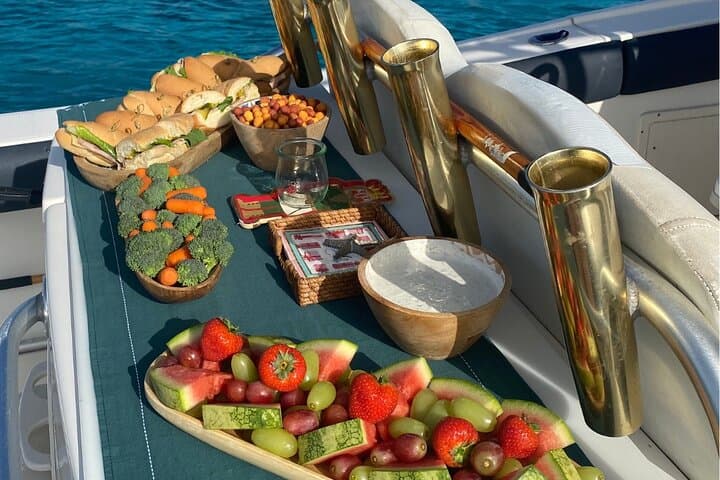 Private Luxury Two-Stop Snorkel in Bonaire National Marine Park photo 3