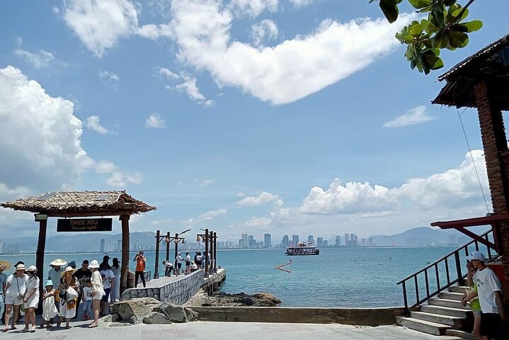 Nha Trang Island Hopping: Coral Reefs, Floating Bar & Beach BBQ photo 5