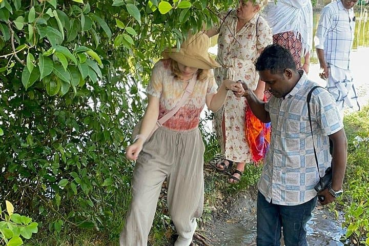 Chellanam Village Walking Tour & Birdwatching from Kondailip Heritage Resort photo 6