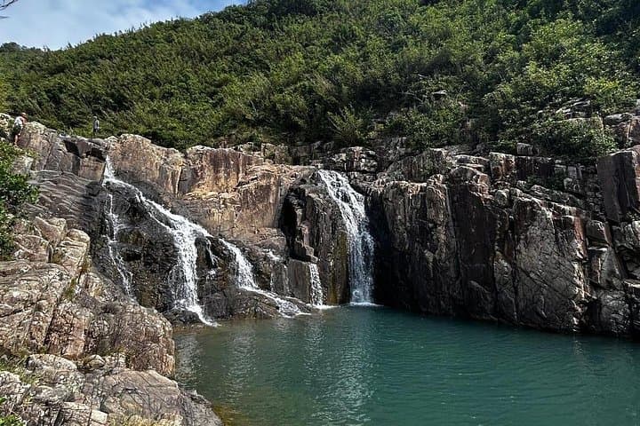 Sai Kung Peninsula Paradise Beaches Hike — East Country Park Coastal Trails photo 4